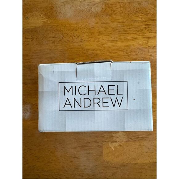 Michael Andrew Ceramic Small Yellow White Casserole Covered Dish Lid 4.25x2.25" - Picture 2 of 6